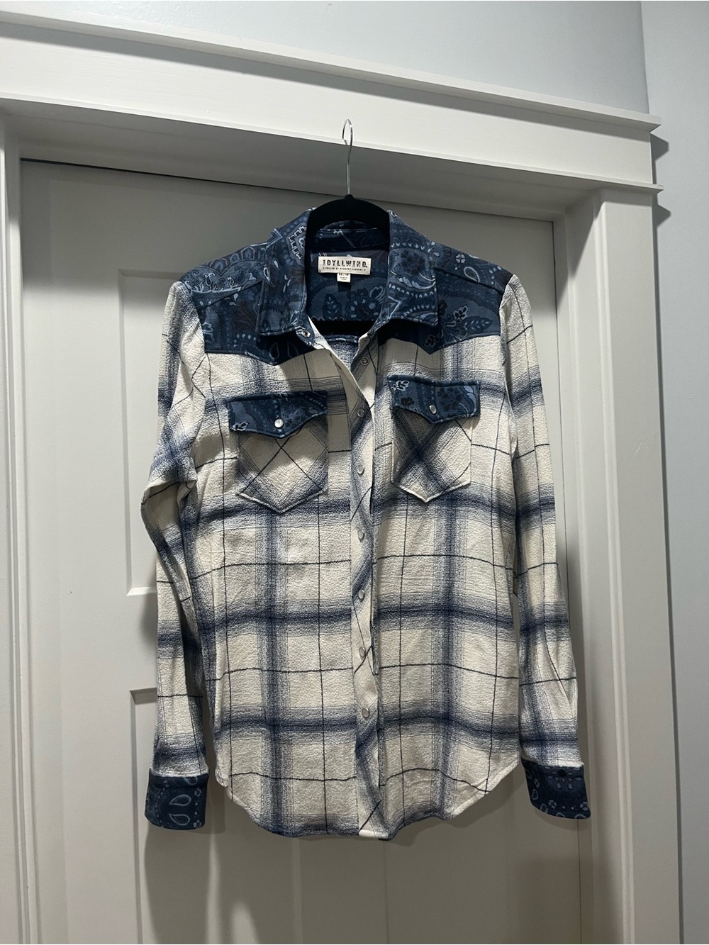 Idyllwind Fueled by Miranda Lambert Blue Paisley Plaid Western Pearl Snap Shirt